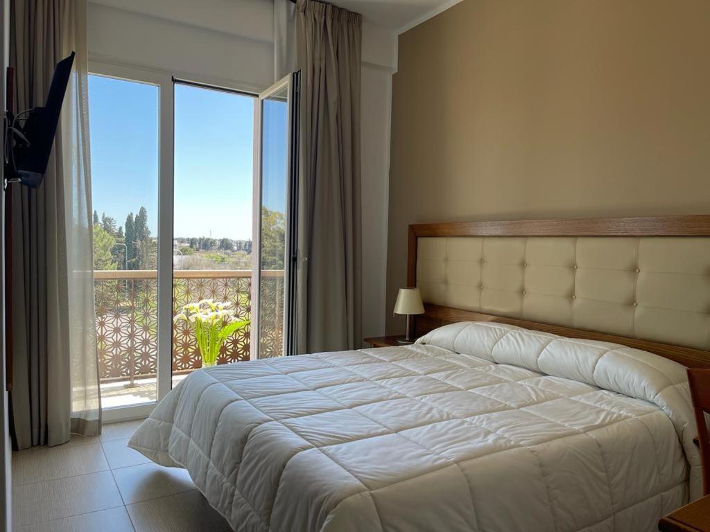 Hotel Posidonia Porto Cesareo Eksteriør billede
